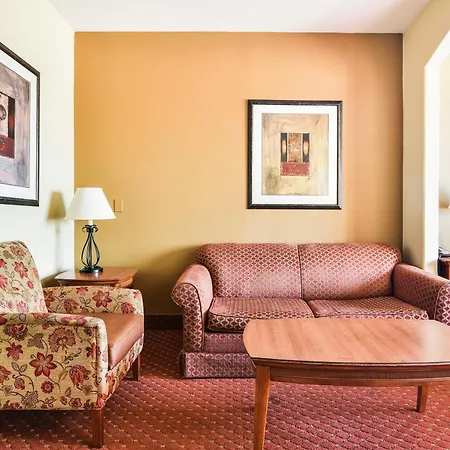 Oyo Townhouse Oklahoma City Airport Exterior photo